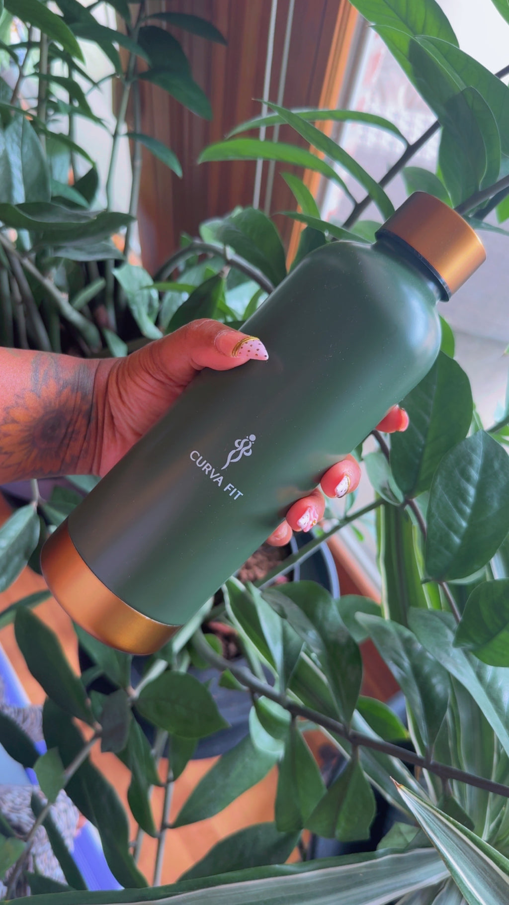 Curva Fit Blume Bottle